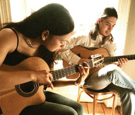 Video tutorial: Rodrigo y Gabriela on right-hand technique